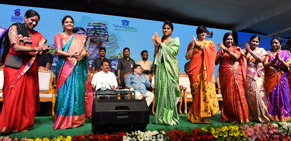 Saddula Bathukamma Closing Ceremonies on Tankbund11