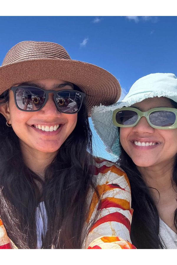 Saipallavi Vacation Trip With Sister Pooja Kannan Photos5