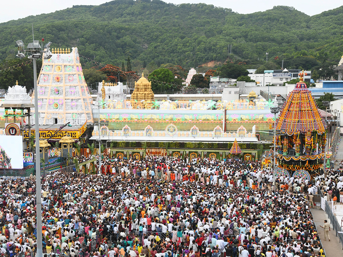 Tirumala Salakatla Brahmotsavams 2025 Rathotsavam Photos7