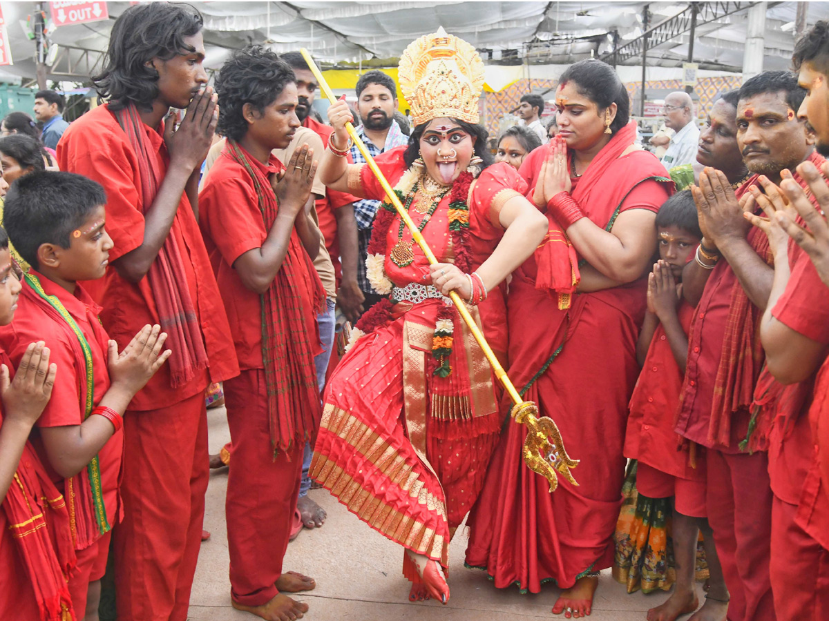  Vijayawada Dasara Navaratri 2025 Photos5