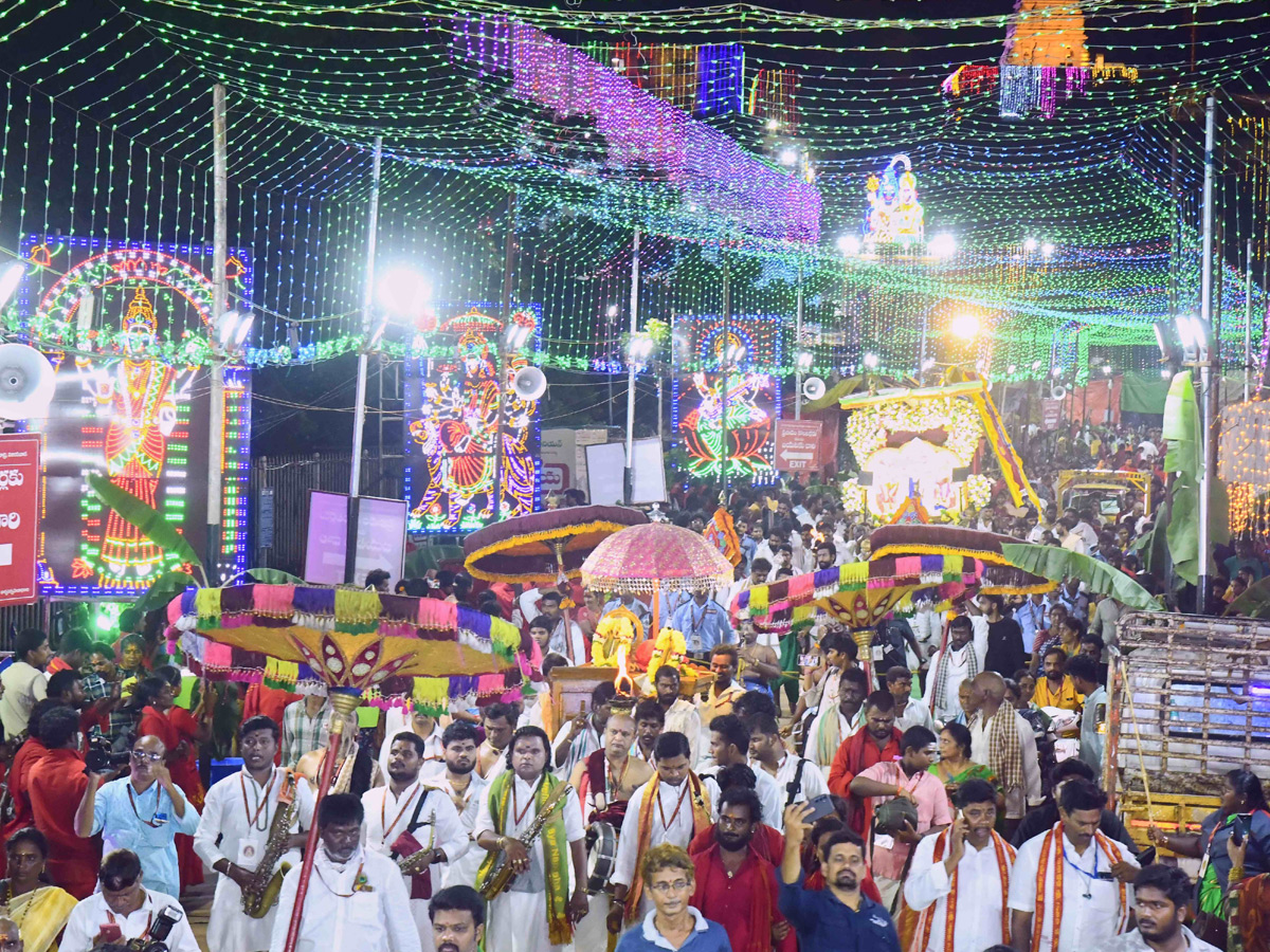  Vijayawada Dasara Navaratri 2025 Photos27