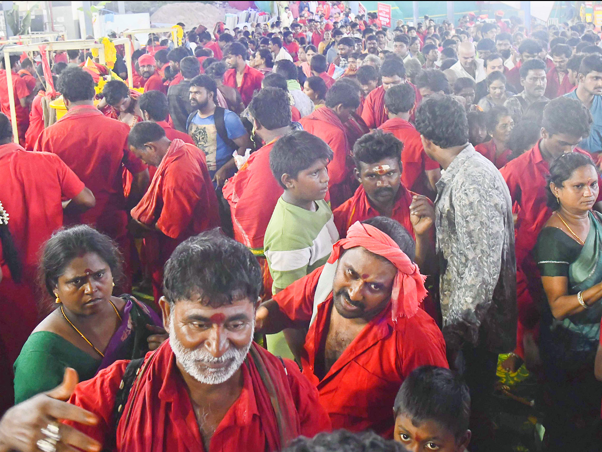  Vijayawada Dasara Navaratri 2025 Photos8