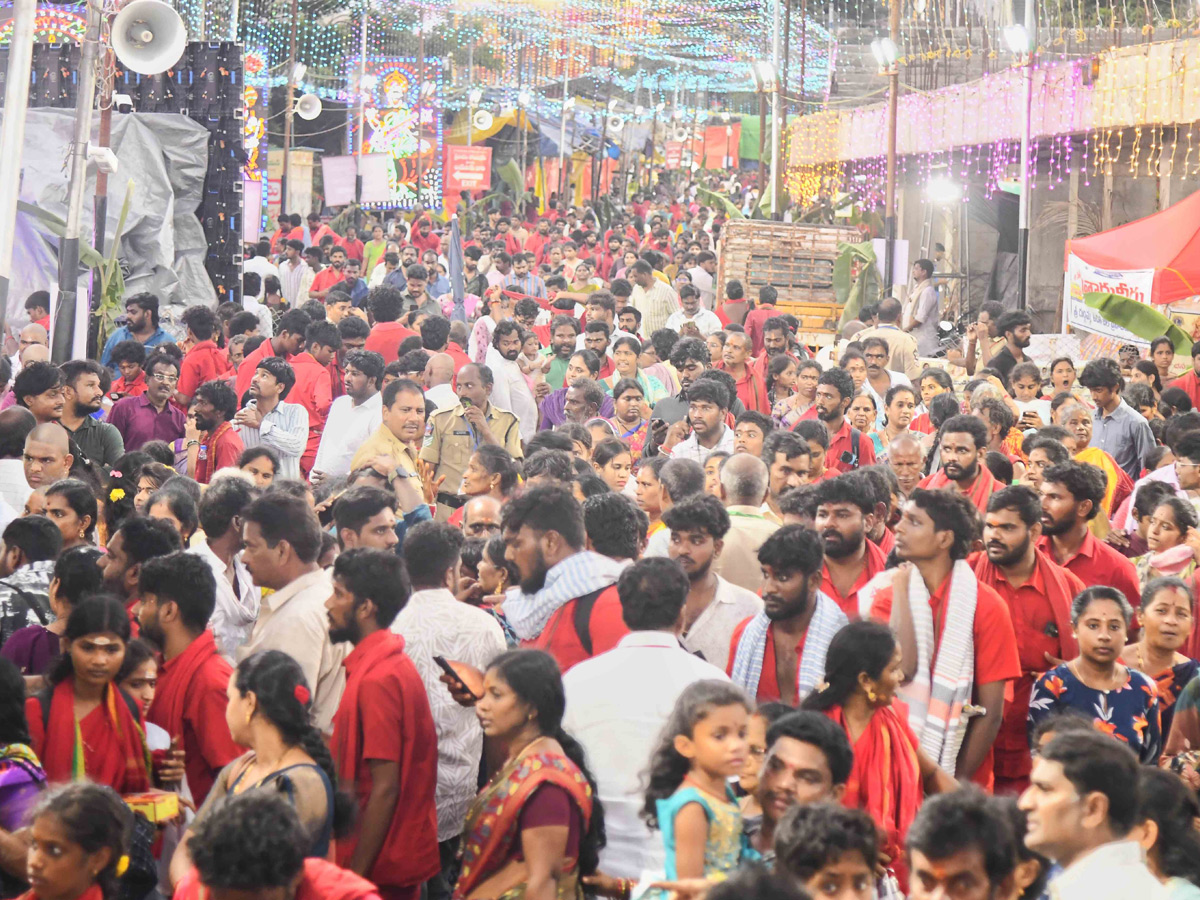  Vijayawada Dasara Navaratri 2025 Photos10