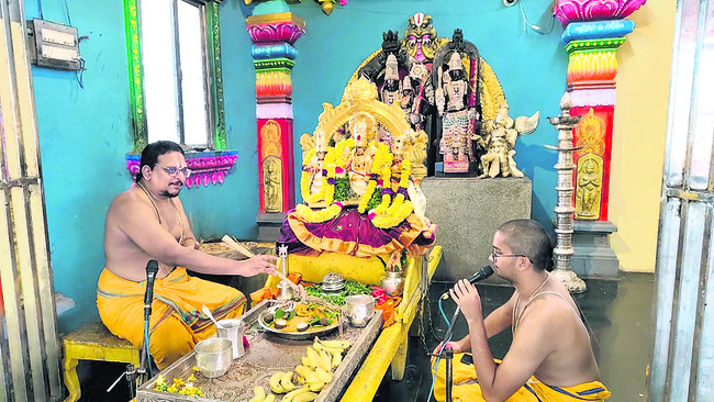 నేత్రపర్వంగా రామయ్య నిత్యకల్యాణం2