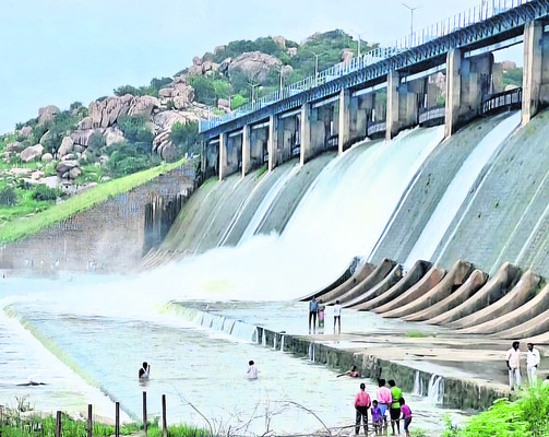 జూరాలకు 84,500 క్యూసెక్కుల ఇన్‌ఫ్లో 1