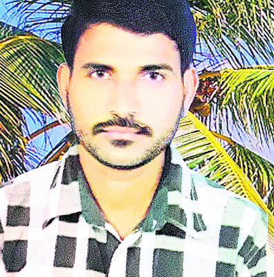 చేపల వేటకు వెళ్లి మత్స్యకారుడు మృతి 1
