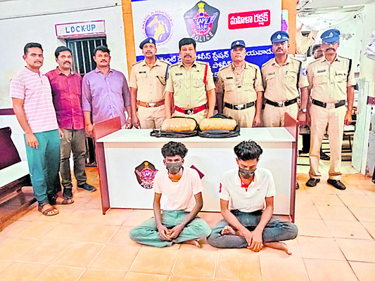 బోధనేతర పనిభారం తగ్గించాలి 2