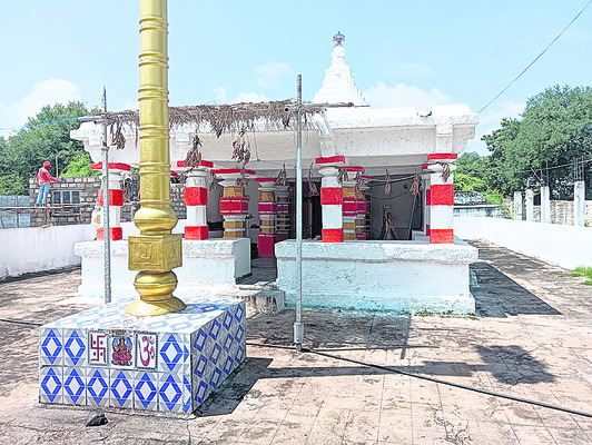 ఊరంతా ఆధ్యాత్మికం!1