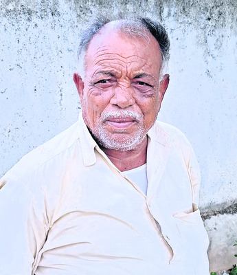 వరుస వర్షాలతో ‘బంతి’కి కష్టాలు 1