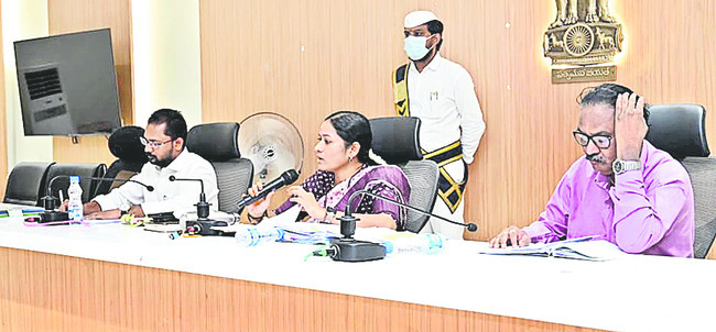 ధాన్యం సేకరణ  పకడ్బందీగా చేపట్టాలి 1