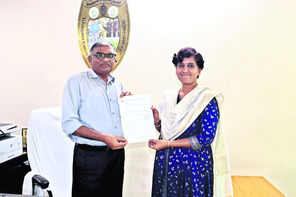 బీవోఎస్ చైర్మన్గా ప్రొఫెసర్ రవీందర్రెడ్డి 1