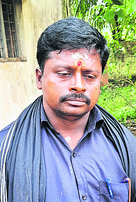 మోడల్‌ పాఠశాల కోసం పట్టు 1