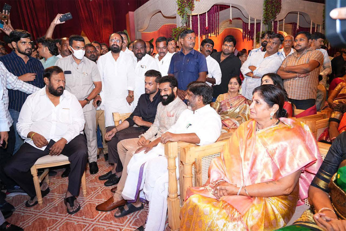 Jr NTR brother in law Narne Nithin wedding Photos17
