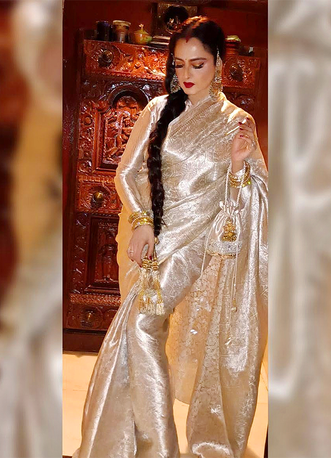 Bollywood Actress Rekha Fashion Looks Latest Photos11