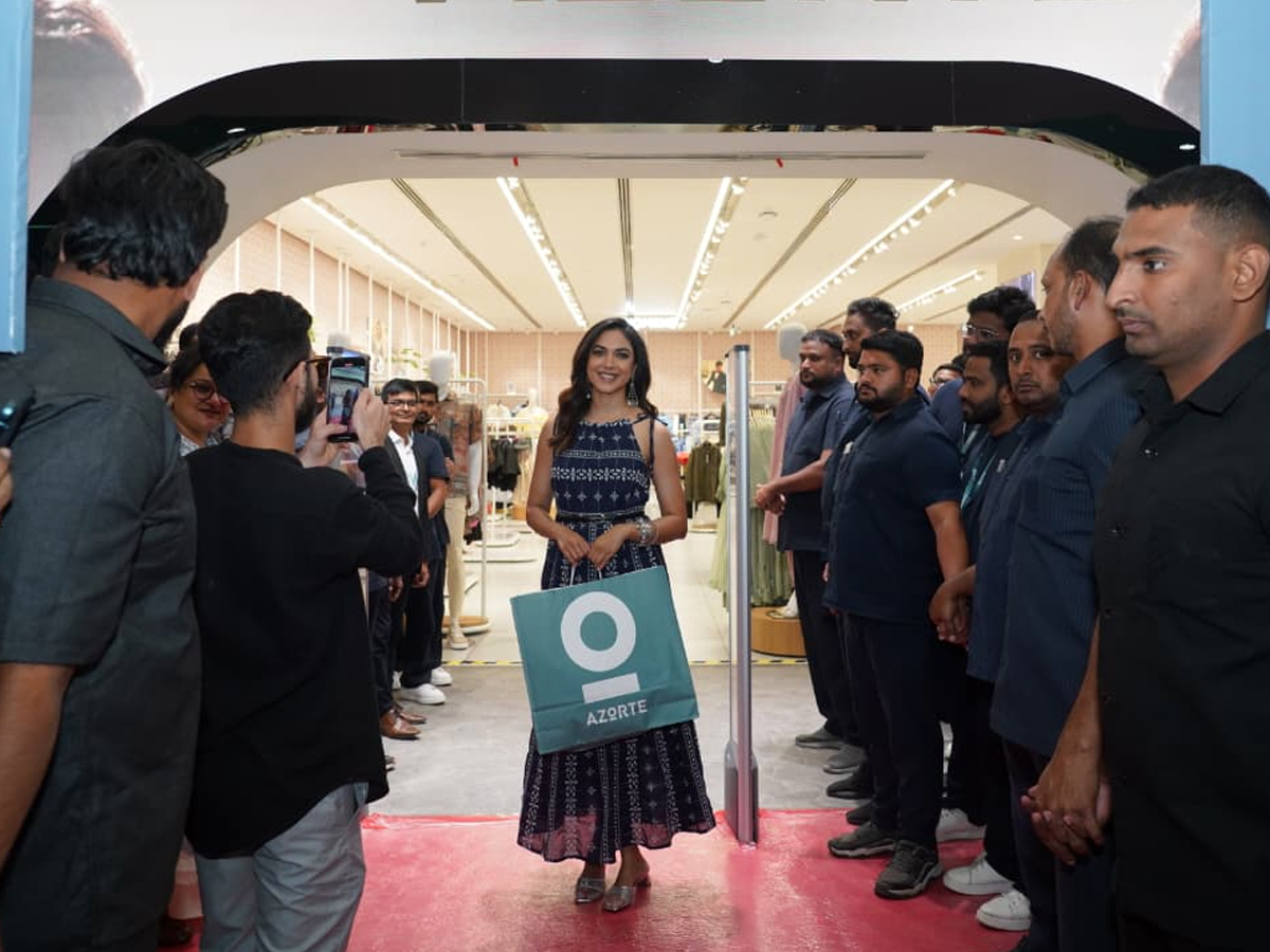 Azort Autumn/Winter '25 collection launch with actress Ritu Verma in Hyderabad8