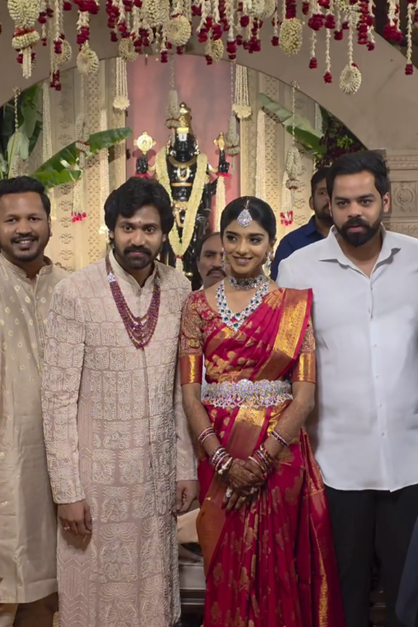 Telugu Celebrities Attend Narne Nithin Wedding Ceremony Photos7