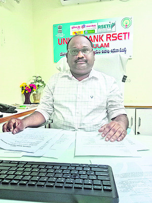 నైపుణ్య శిక్షణతో.. భవిష్యత్తుకు భరోసా 3