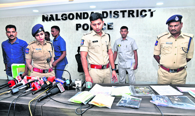 కటకటాల్లోకి నాయక్‌1