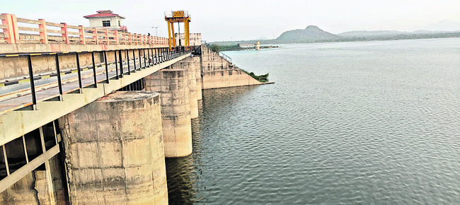 గాలివీడులో కుండపోత వర్షం 1