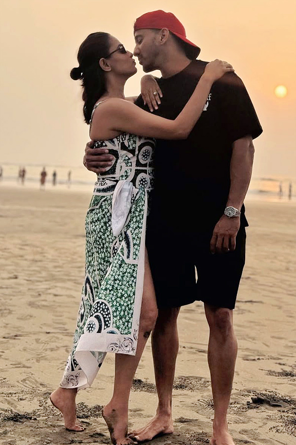 Anita Hassanandani Takes Some Time Off For Family Vacation Photos2