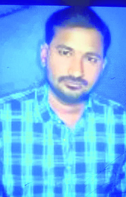 రైలు నుంచి జారిపడి వ్యక్తి మృతి2