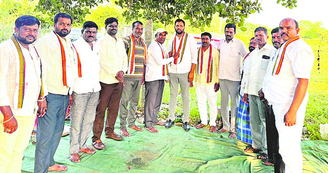 భూ బాధితులకు ఇంటి జాగలు 2