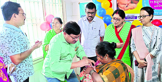 పర్లాకిమిడిలో పల్స్పోలియో2