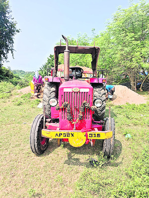 పగలు డంప్.. రాత్రి జంప్! 1