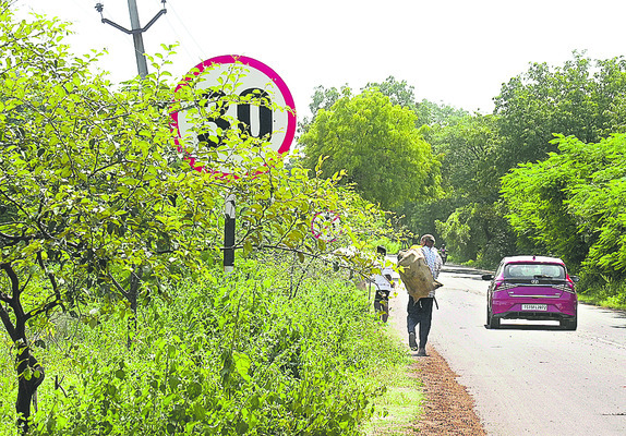 బోర్డులు మార్చండి సారూ!2