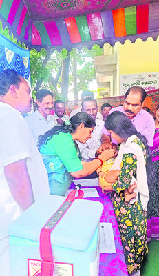 రెండు చుక్కలతో చిన్నారులకు ఆరోగ్య భద్రత 1