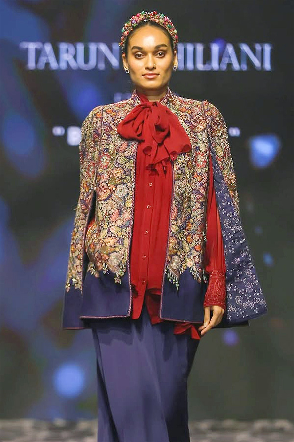 Tasva Grand Showcase at Lakme Fashion Week Photos17