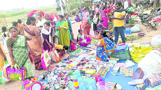 గ్రామాల్లో ‘బిగ్’బజార్! 1