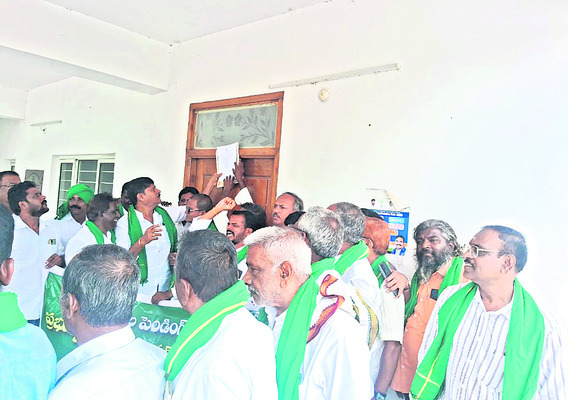 దీపావళి డెడ్లైన్.. 1