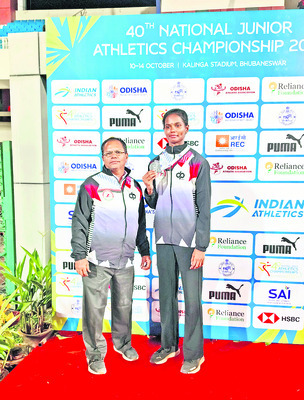 జాతీయ స్థాయి టోర్నీలో వైశాలికి రజతం
1