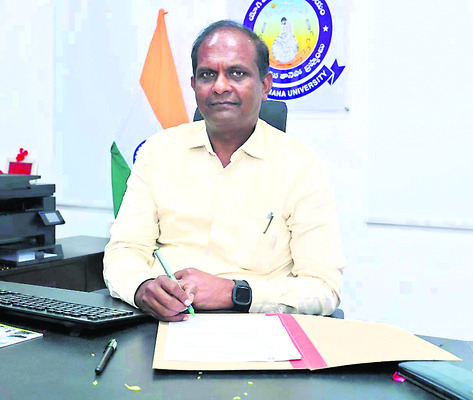 వైవీయూ అభివృద్ధికి కృషి1