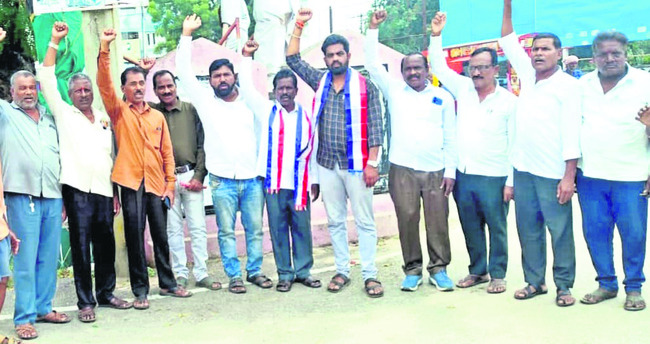 బీసీలకు 42శాతం రిజర్వేషన్ ఇవ్వాల్సిందే 1