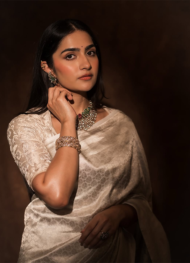 Kantara: Chapter 1 Actress Rukmini Vasanth HD Photos5