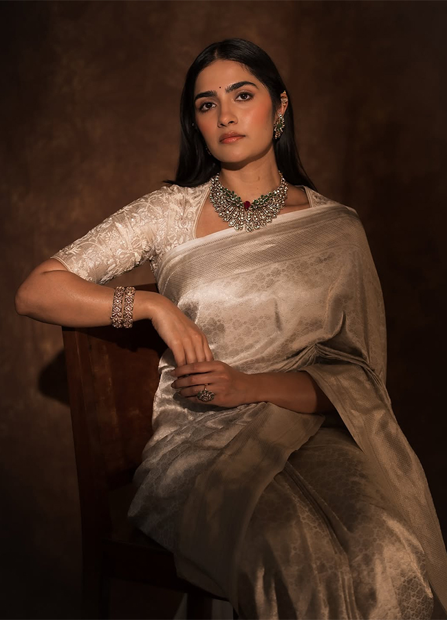 Kantara: Chapter 1 Actress Rukmini Vasanth HD Photos6