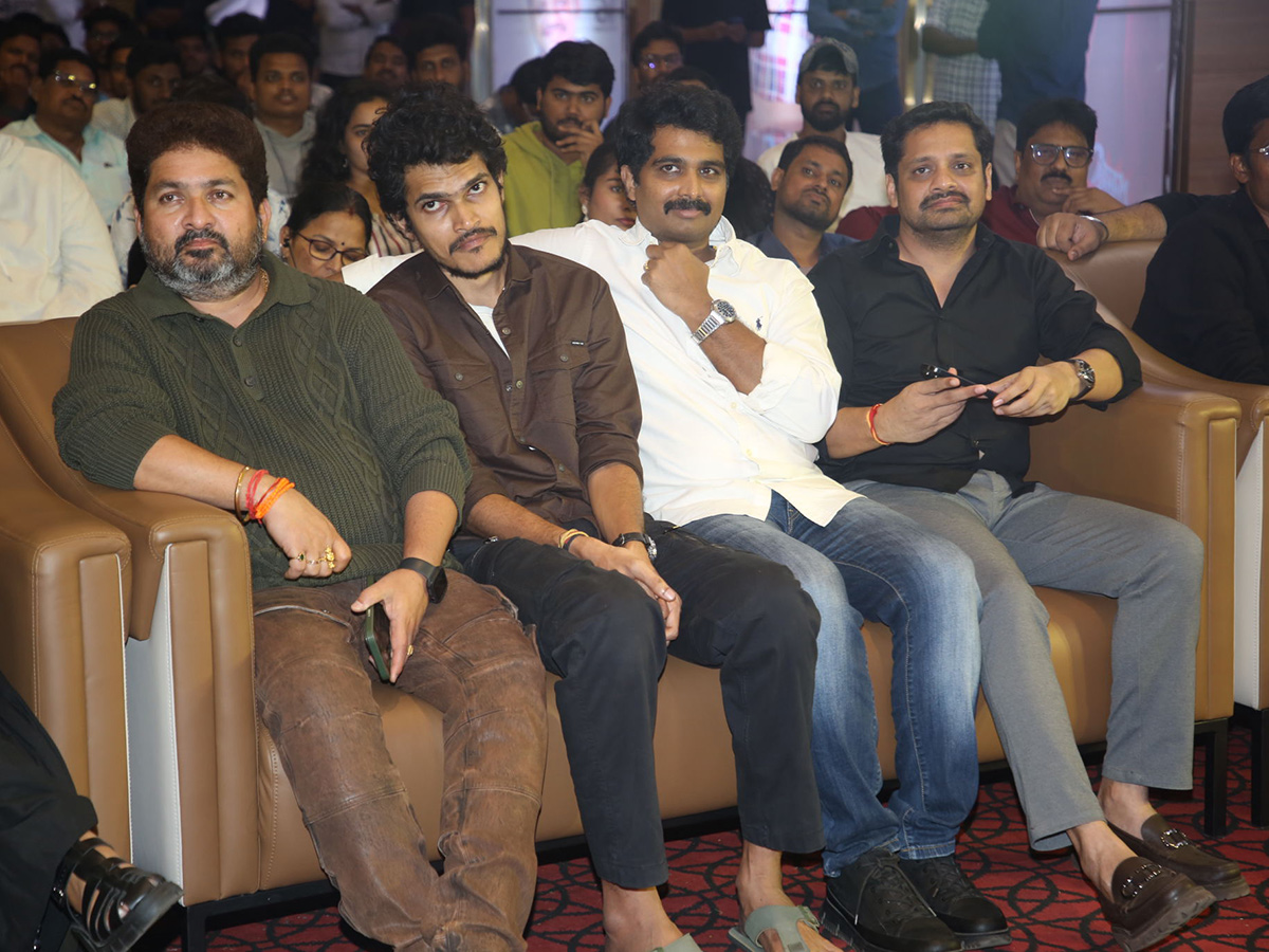 Mithra Mandali Pre Release Event Photos17