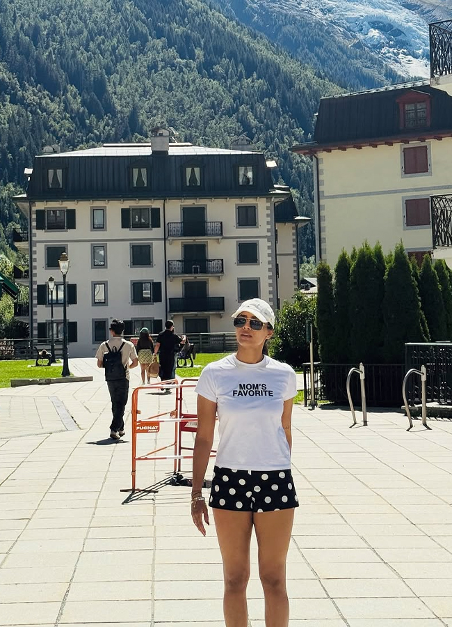 'Kantara' beauty on a trip to Switzerland (Photos)18