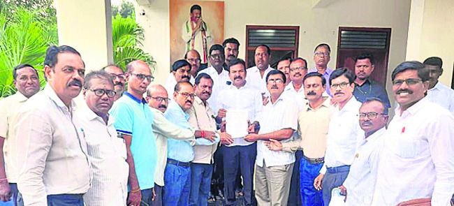 పనులు పూర్తి చేయాలి3