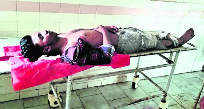 ఆయిల్ ట్యాంకర్ను ఢీకొని ఒకరి మృతి
1