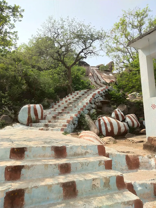 Devotional : Chalidona Lakshmi Narasimha Swamy Temple Nalgonda5
