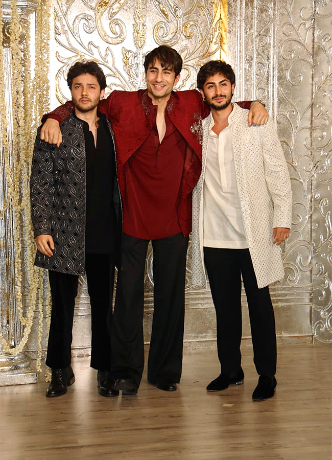 Manish Malhotra Diwali Bash 2025 Photos15