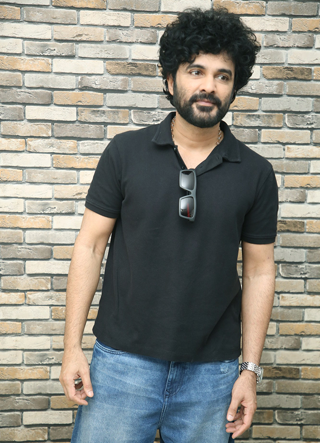 Siddu Jonnalagadda Interview in Telusu Kada Movie11