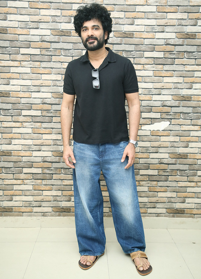 Siddu Jonnalagadda Interview in Telusu Kada Movie9
