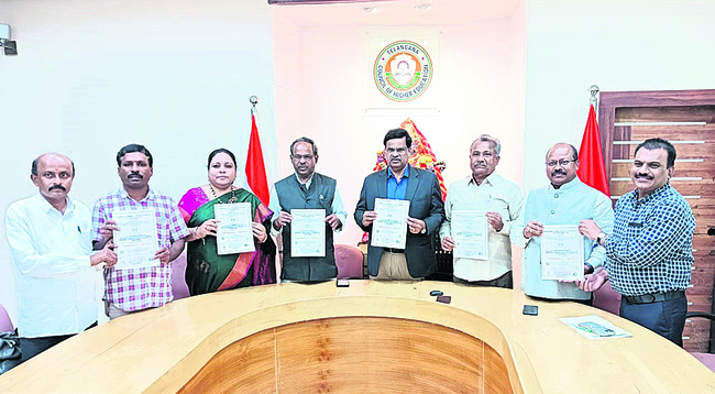 శృంగేరి పీఠాధిపతుల దర్శనానికి రండి1