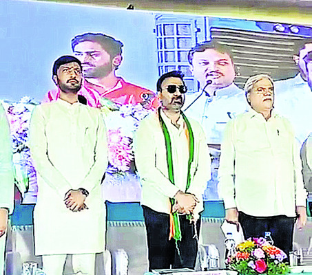 బీజేపీకే నవంబర్ విప్లవం 1