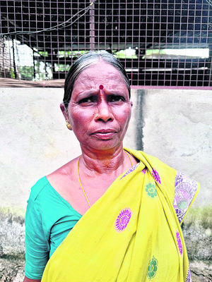 ‘ఉపాధి’తో పశువుల షెడ్లు..1