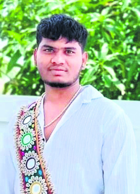 యువకుడి ఆత్మహత్య
1